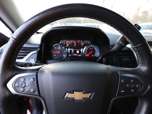 Used 2019 Chevrolet Tahoe LT image 29