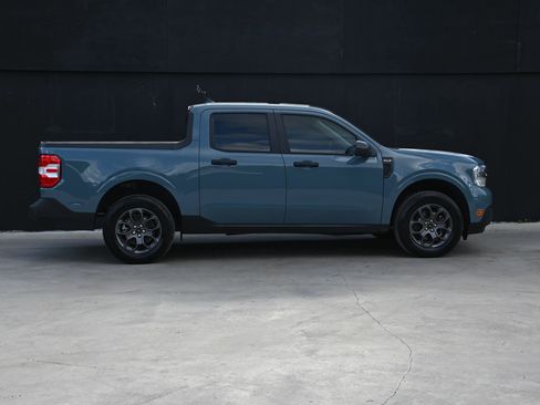 Used 2023 Ford Maverick XLT FWD image 6