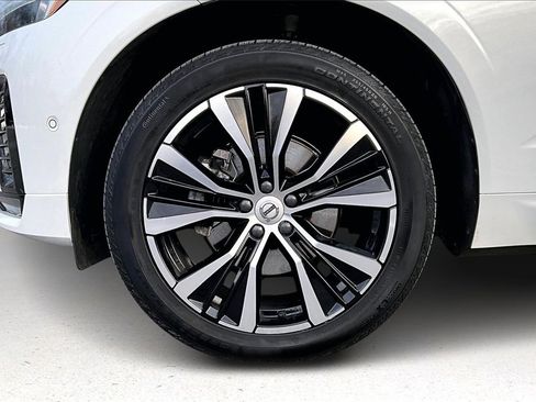 Used 2023 Volvo XC60 B5 Plus w/ Climate Package image 33