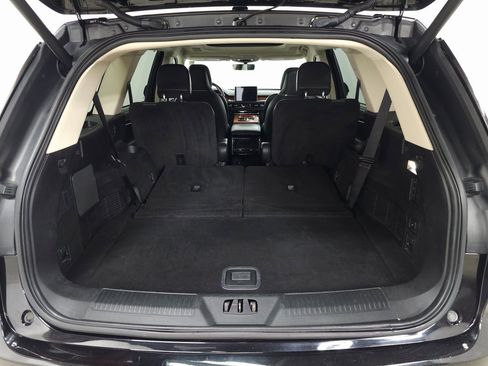 Used 2020 Lincoln Aviator Reserve w/ Equipment Group 202A image 8