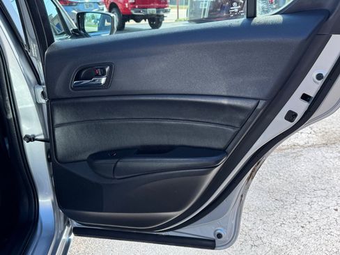Used 2013 Acura ILX w/ Premium Package FWD image 17