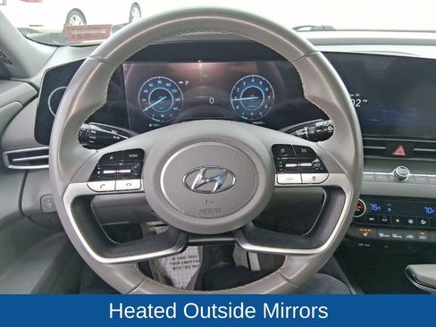 Used 2023 Hyundai Elantra SEL w/ Convenience Package FWD image 12