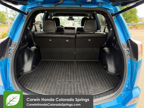 Used 2018 Toyota RAV4 SE w/ Power Extra Value Package AWD/4WD image 26