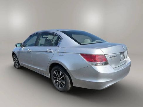 Used 2009 Honda Accord LX-P image 5