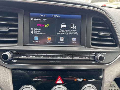 Used 2019 Hyundai Elantra SEL image 27