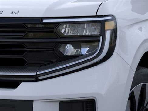 New 2026 Ford Expedition Max Platinum AWD/4WD image 18