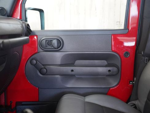 Used 2009 Jeep Wrangler X AWD/4WD image 30