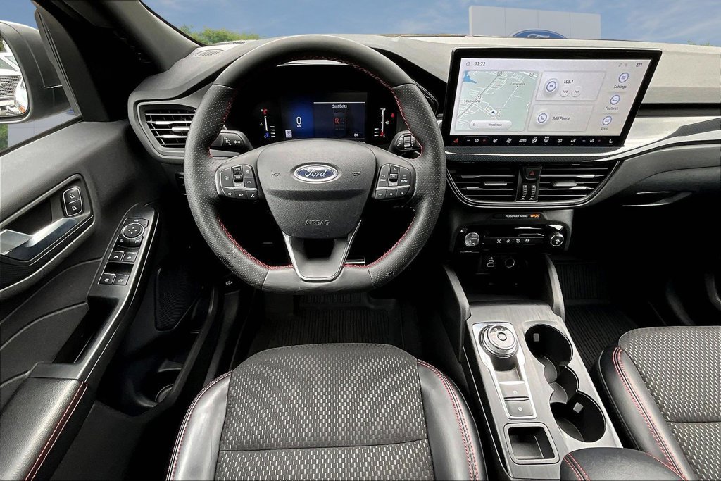 Certified 2024 Ford Escape ST-Line w/ Tech Pack #1 AWD/4WD image 8
