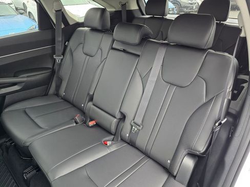 New 2026 Kia Sorento S image 18