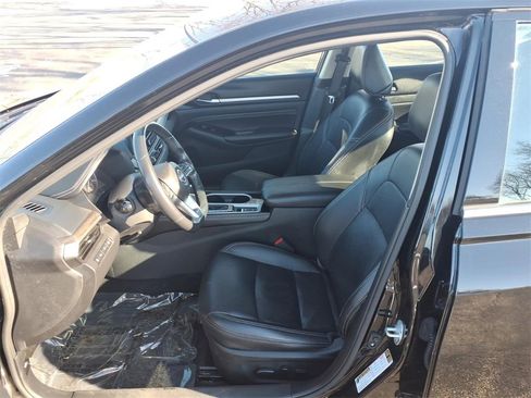 Used 2023 Nissan Altima 2.5 SL image 26