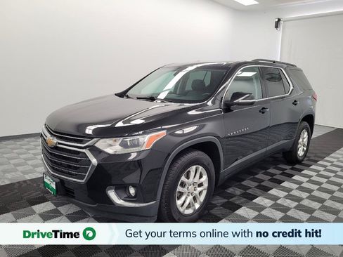 Used 2021 Chevrolet Traverse LT FWD image 1