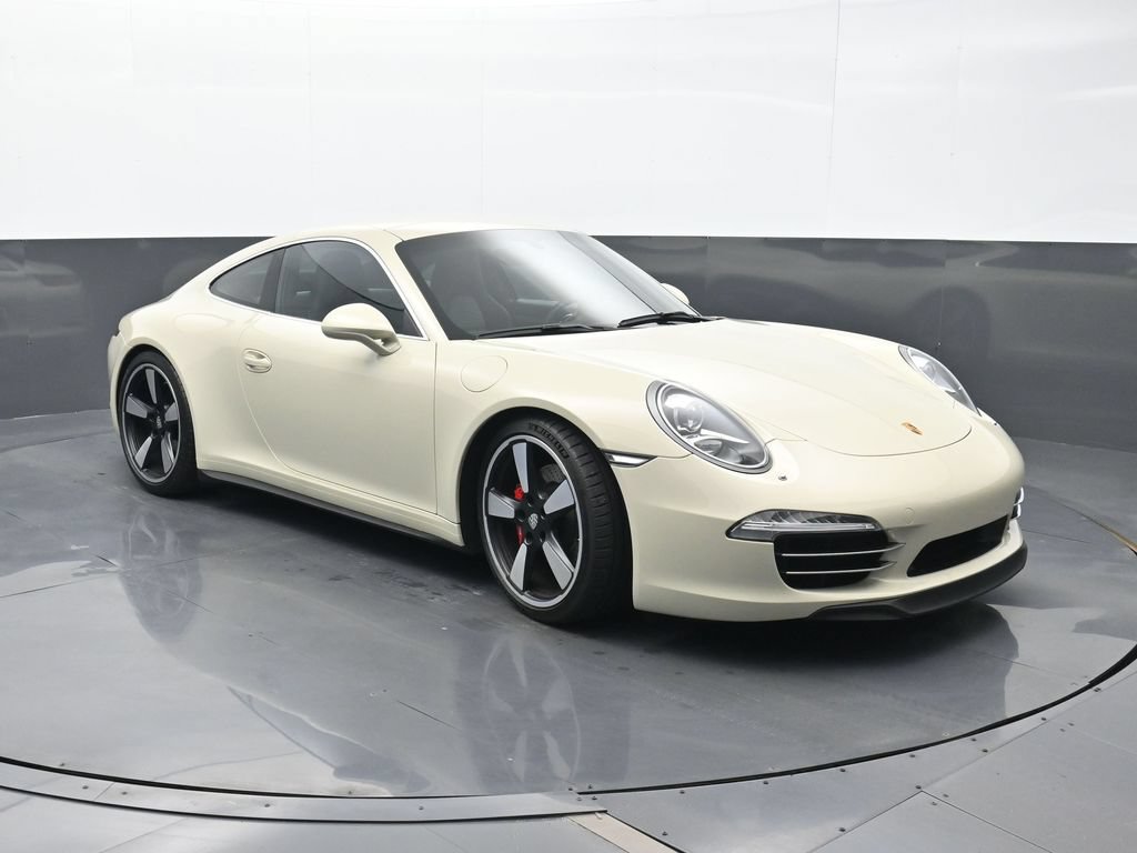 Certified 2014 Porsche 911 50th Anniversary Edition RWD image 21