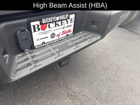 Used 2022 Nissan Frontier SV AWD/4WD image 18