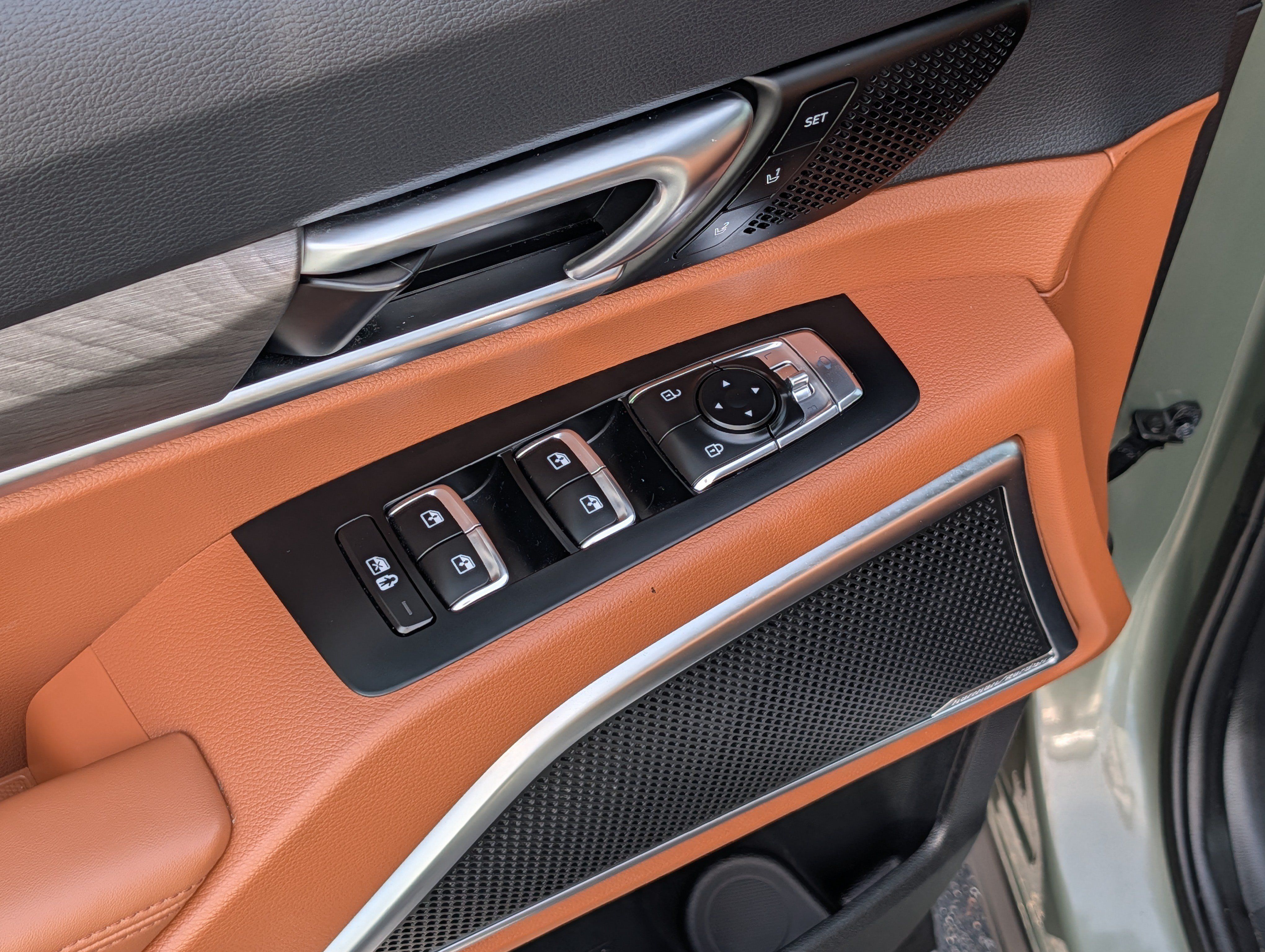 Certified 2025 Kia Telluride SX Prestige X-Pro AWD/4WD image 19