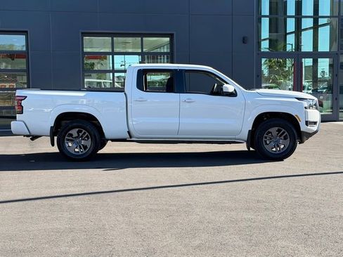 New 2026 Nissan Frontier SV w/ SV Convenience Package AWD/4WD image 7