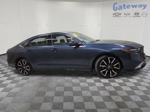 Used 2024 Honda Accord Touring image 1