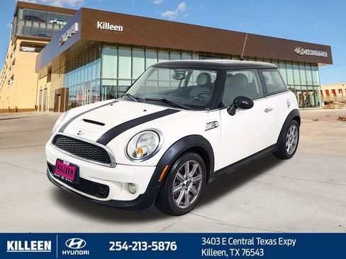 Used 2012 MINI Cooper S image 3
