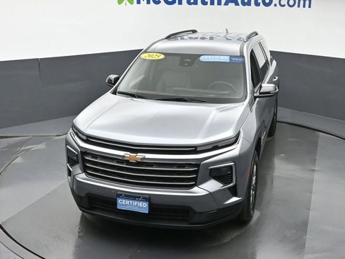 Certified 2025 Chevrolet Traverse LT image 28
