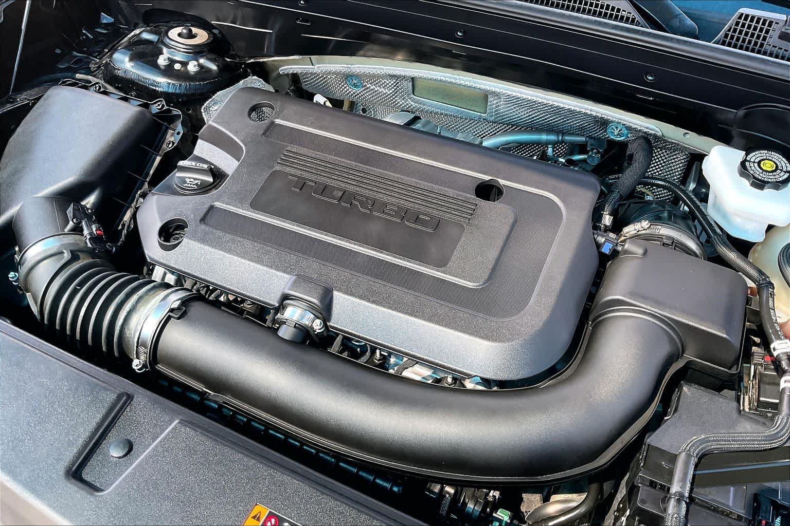 Used 2025 Buick Envision Sport Touring AWD/4WD image 29