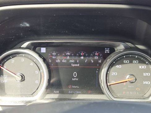 Used 2022 Chevrolet Silverado 1500 High Country image 35