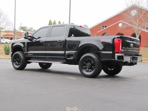 Used 2024 Ford F250 XLT image 7