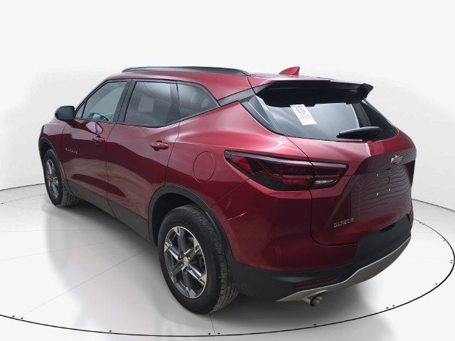 Used 2023 Chevrolet Blazer LT w/ Convenience Package FWD image 8
