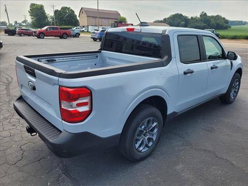 New 2025 Ford Maverick XLT w/ XLT Luxury Package FWD image 12