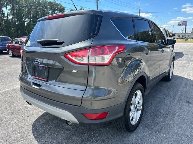 Used 2016 Ford Escape SE FWD image 7