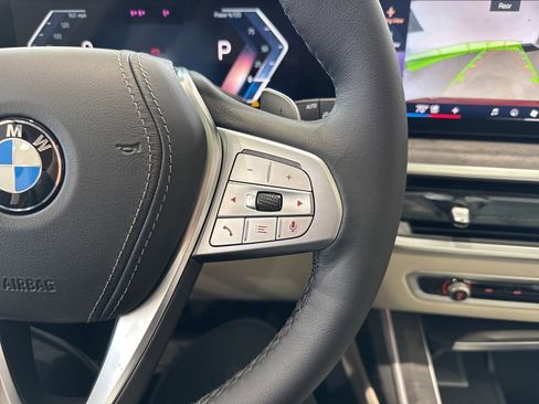 New 2026 BMW X7 xDrive40i image 24
