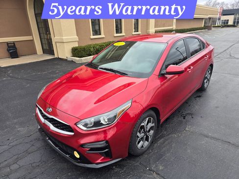 Used 2021 Kia Forte LXS image 2