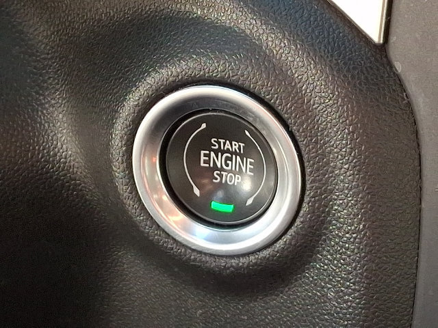 Used 2022 Chevrolet Silverado 1500 LTZ AWD/4WD image 18