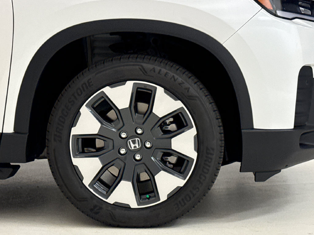 New 2026 Honda Pilot Elite image 6