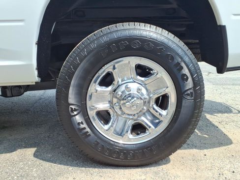 Certified 2016 RAM 2500 Tradesman w/ Chrome Appearance Group AWD/4WD image 9