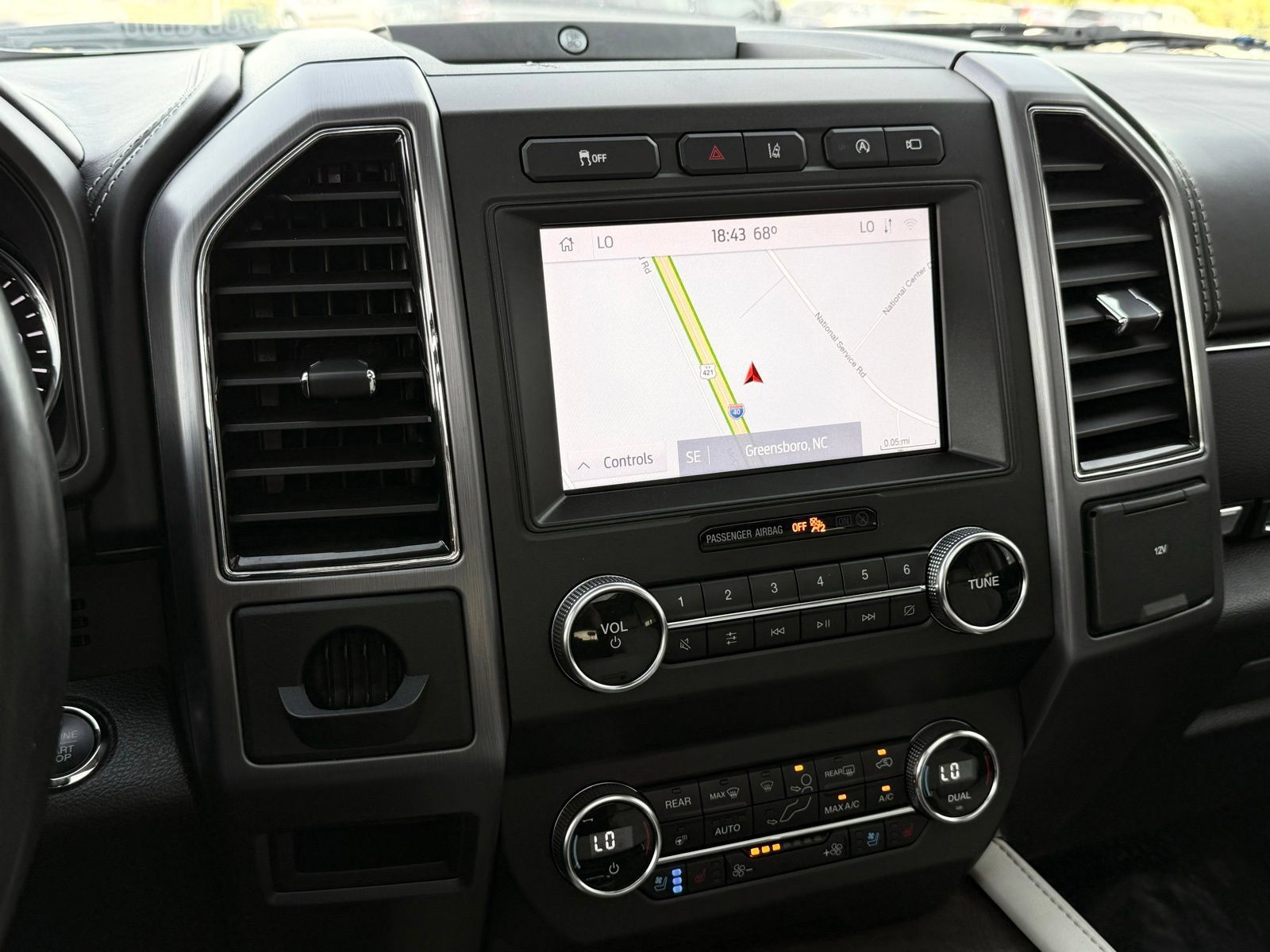 Used 2020 Ford Expedition Platinum RWD image 42