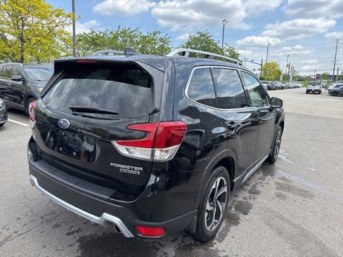 Used 2024 Subaru Forester Touring AWD/4WD image 3