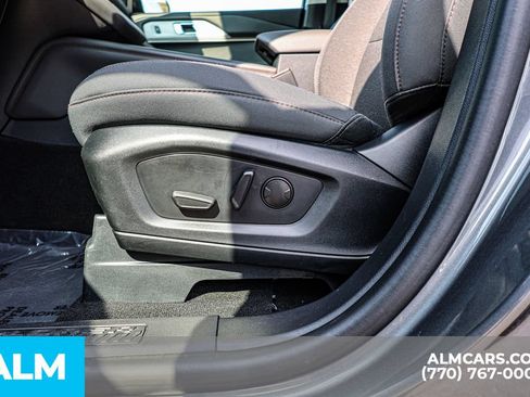 Used 2025 Ford Explorer Active RWD image 26