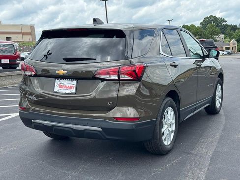 Used 2024 Chevrolet Equinox LT w/ LPO, Floor Liner Package FWD image 3