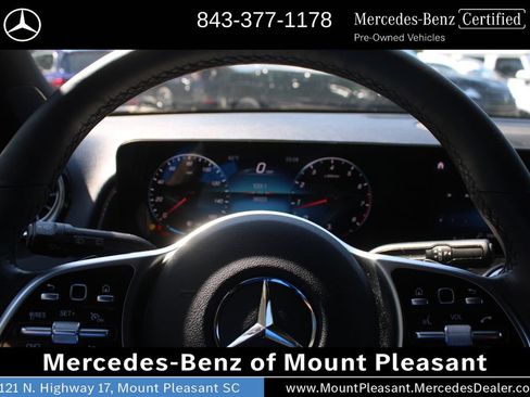 Certified 2022 Mercedes-Benz GLB 250 4MATIC image 24