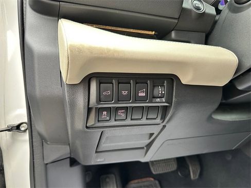 Used 2021 Subaru Ascent Touring image 22