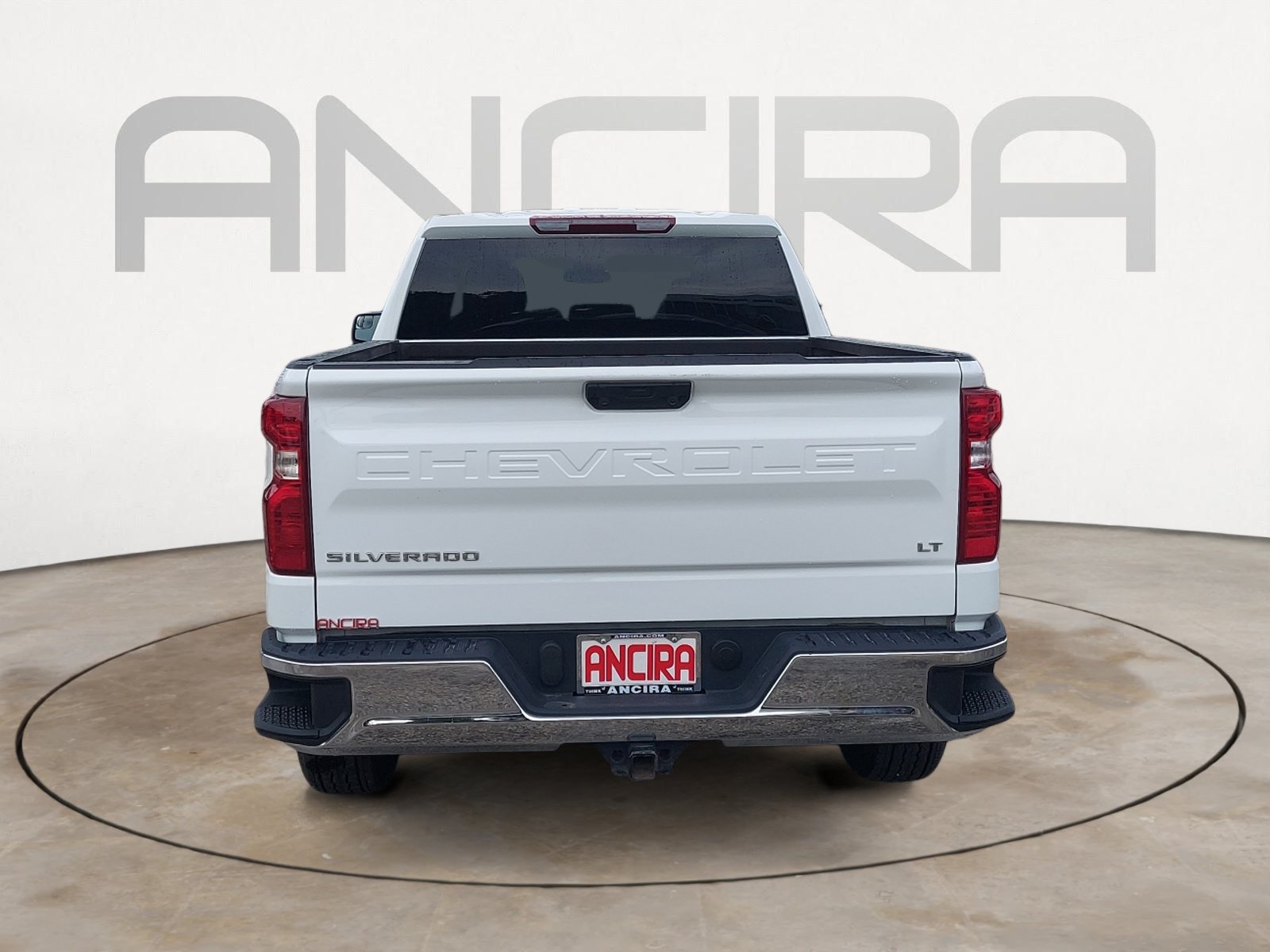 Used 2025 Chevrolet Silverado 1500 LT RWD image 9