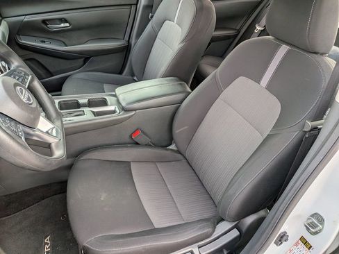 Certified 2024 Nissan Sentra SV FWD image 15