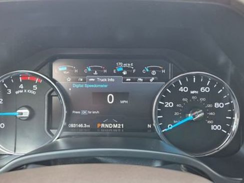 Used 2019 Ford F350 4x4 Crew Cab Super Duty image 19