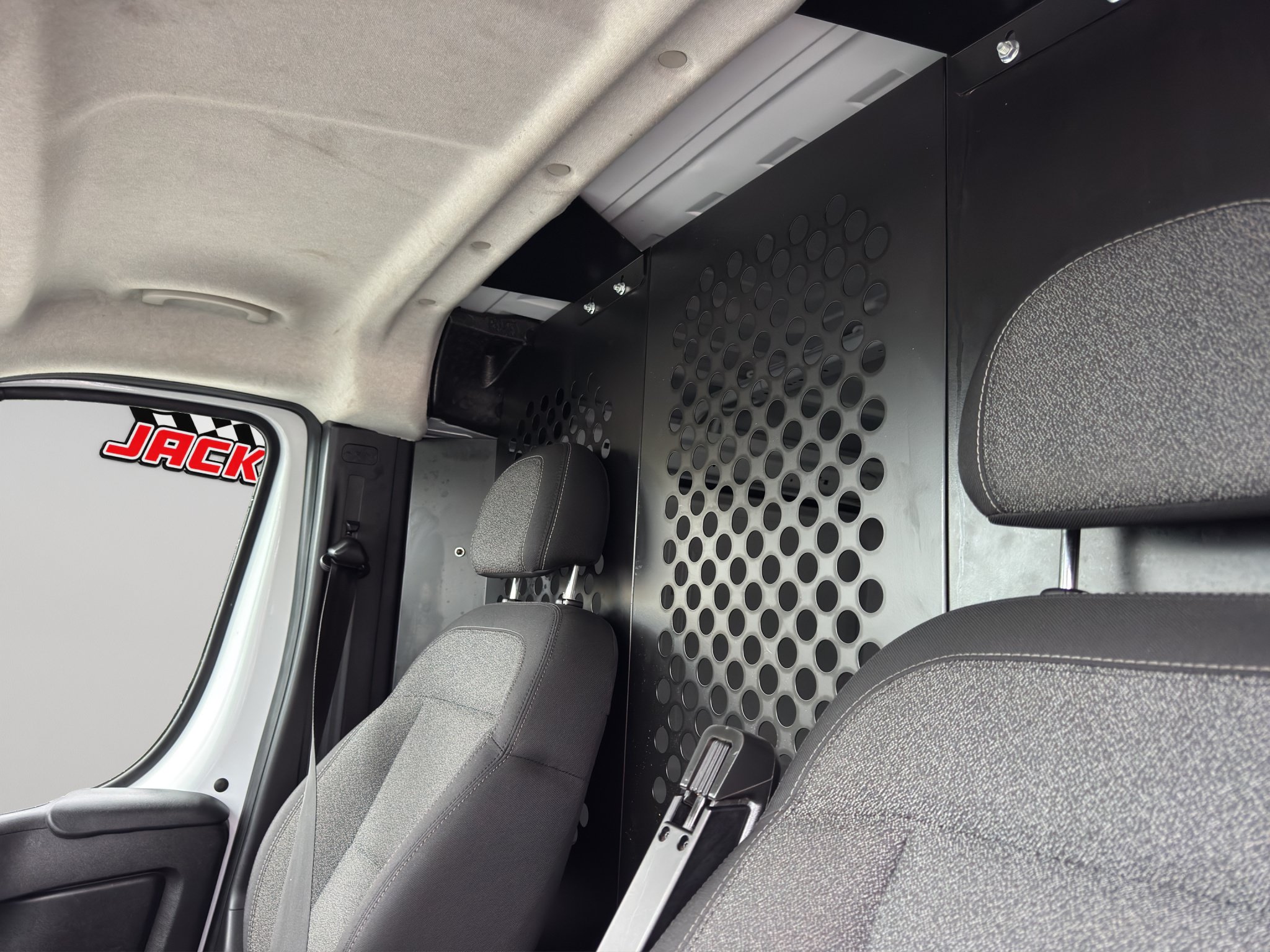 Used 2025 RAM ProMaster 2500 w/ U-Haul Equipment Group FWD image 4