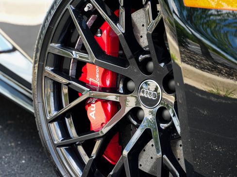 Used 2020 Audi R8 V10 performance AWD/4WD image 12