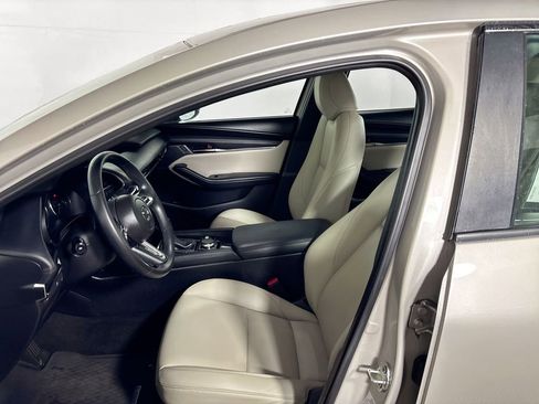 Used 2022 MAZDA MAZDA3 s FWD image 11