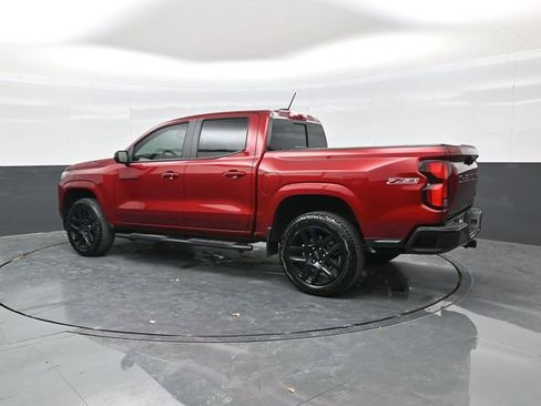 Used 2024 Chevrolet Colorado Z71 w/ Z71 Convenience Package 2 image 4