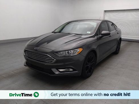 Used 2017 Ford Fusion SE w/ Equipment Group 201A FWD image 1