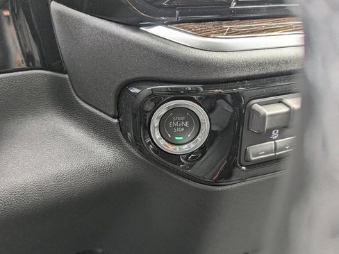 New 2026 GMC Sierra 2500 SLE image 23