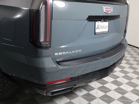 Used 2026 Cadillac Escalade Sport w/ Touring Package AWD/4WD image 53