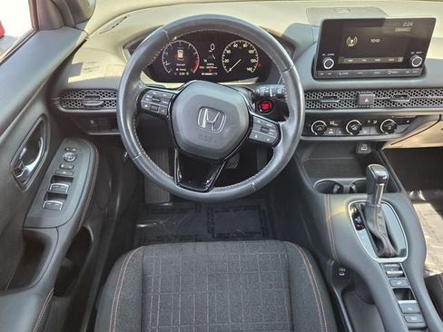 Certified 2024 Honda HR-V Sport image 12